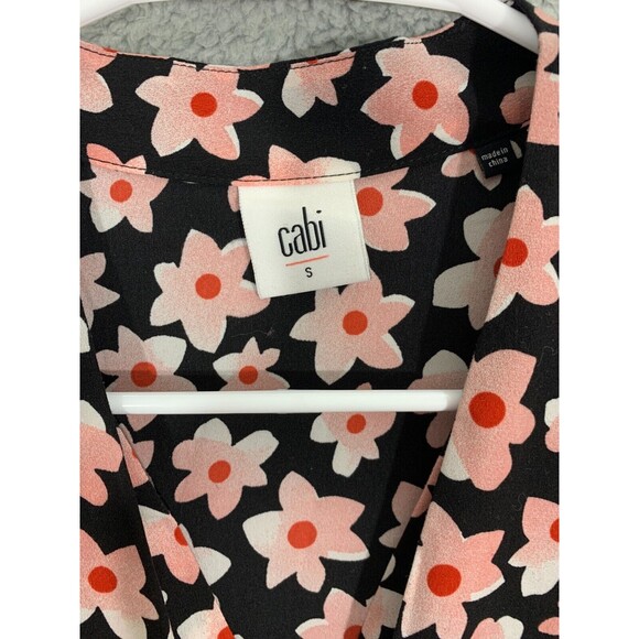 Women's Cabi Small (S) Black Pink Red Floral Print Cap Sleeve Top Blouse - Picture 3 of 11